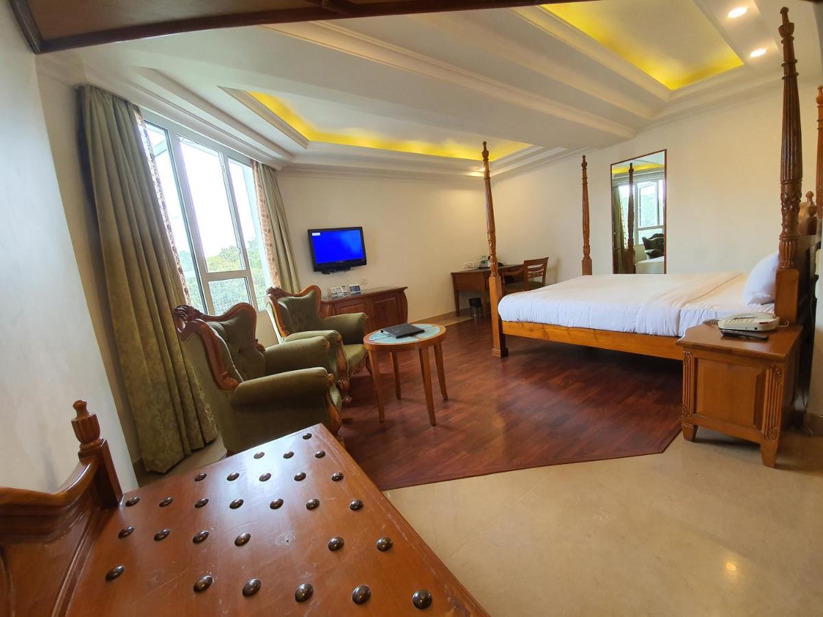 Shravanthi Sarovar Portico Bangalore Eksteriør bilde