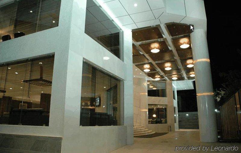 Shravanthi Sarovar Portico Bangalore Eksteriør bilde